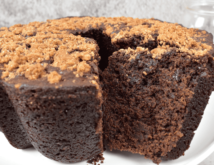 DOUBLE LOVIN' CHOCOLATE Bundt Cake with cocoa crumble